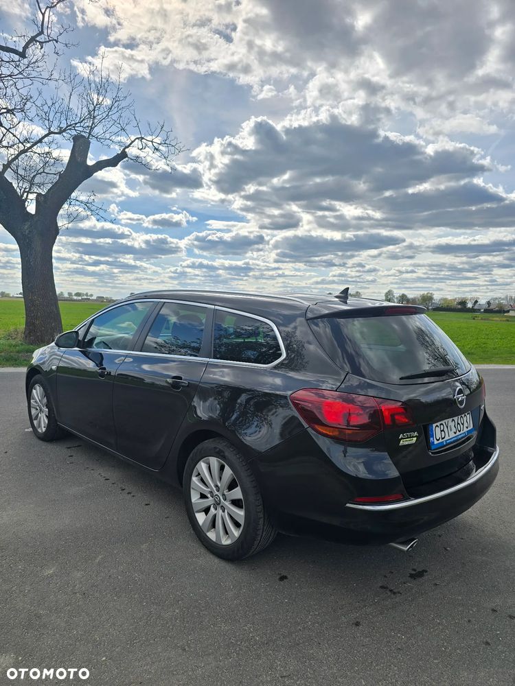 Opel Astra 2.0 CDTI Cosmo S&S - 8
