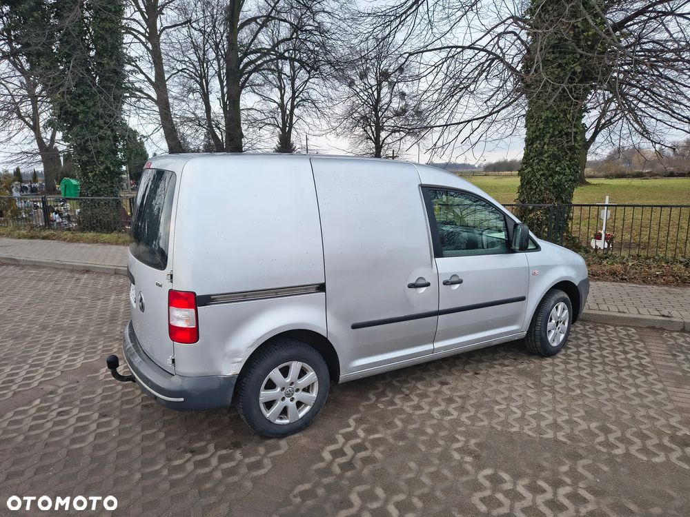 Volkswagen Caddy - 5