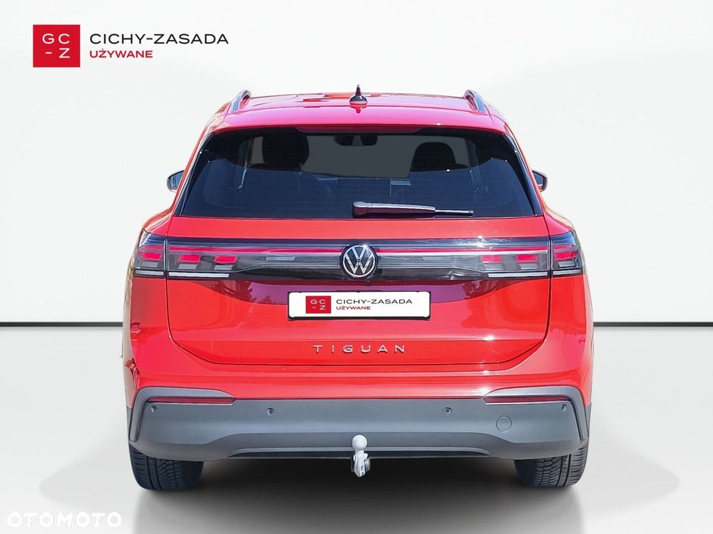 Volkswagen Tiguan - 5