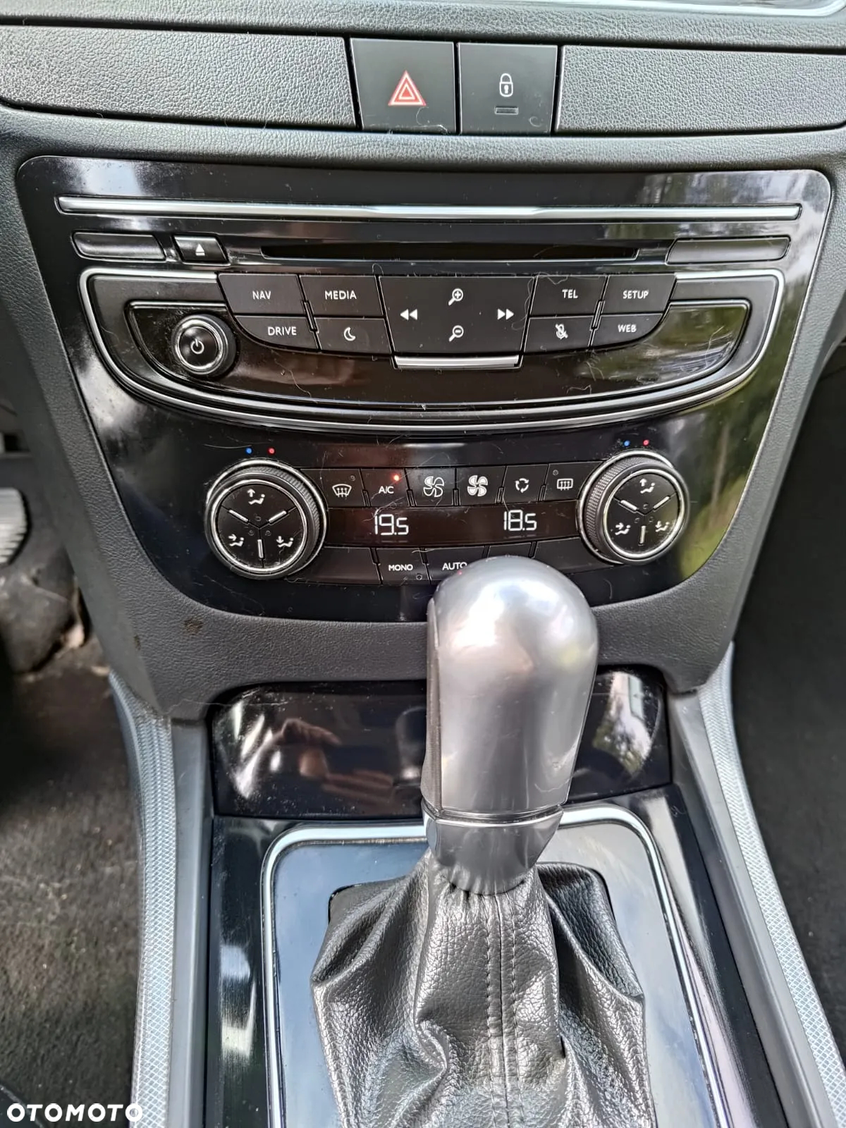 Peugeot 508 1.6 e-THP Allure S&S - 17