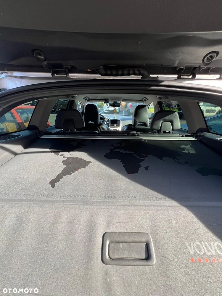 Volvo XC 60 D3 Drive-E Ocean Race - 12