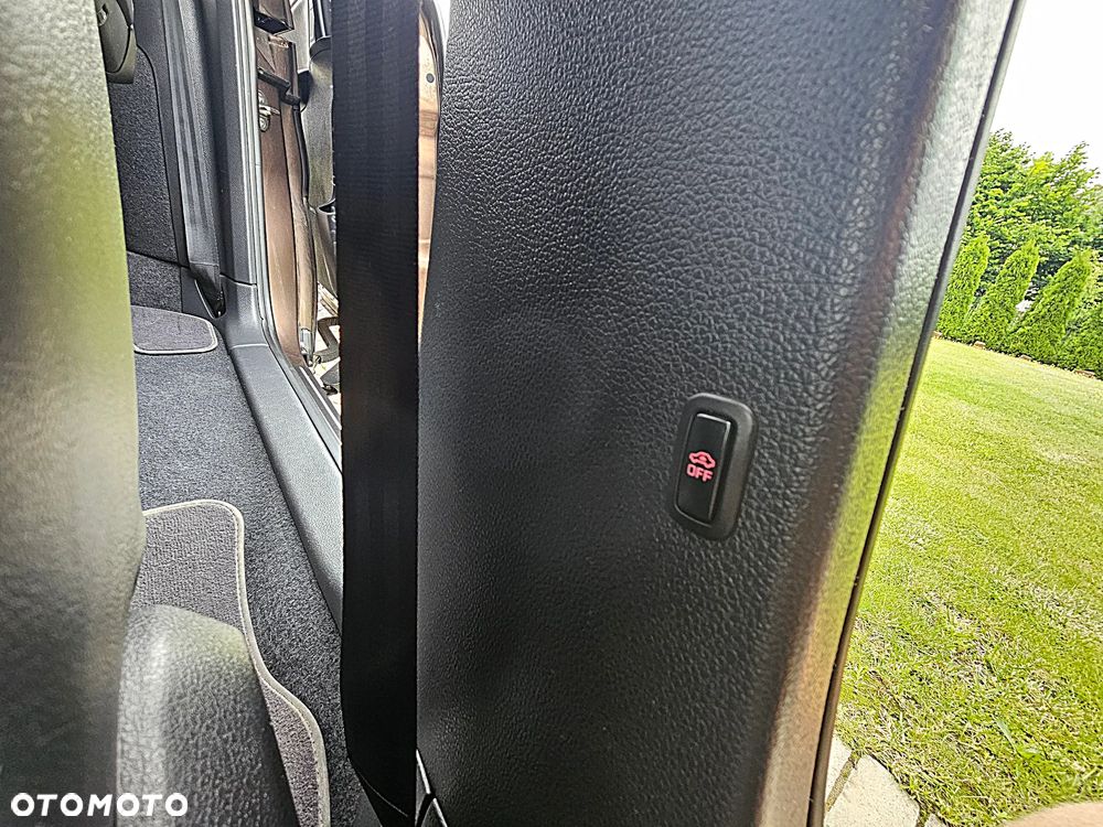 Volkswagen Sharan - 27
