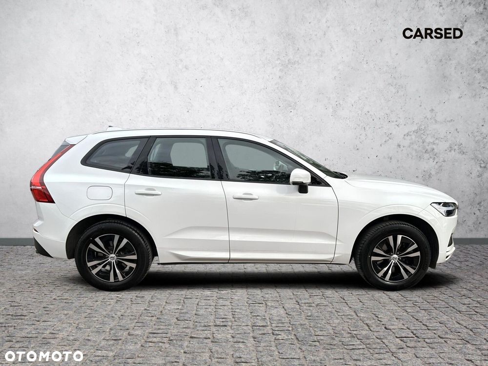 Volvo XC 60 B4 B Momentum - 8