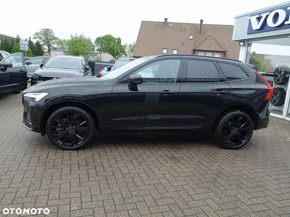 Volvo XC 60 B5 B AWD Ultra Black Edition - 6