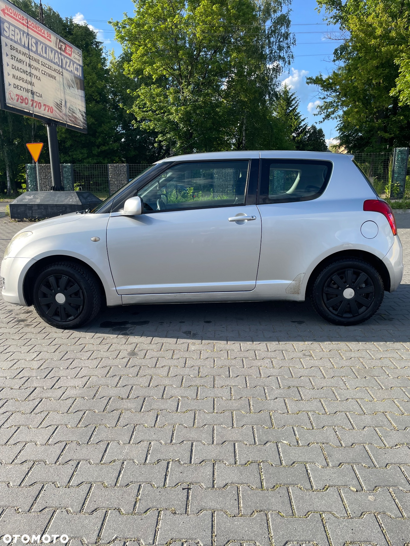 Suzuki Swift - 11