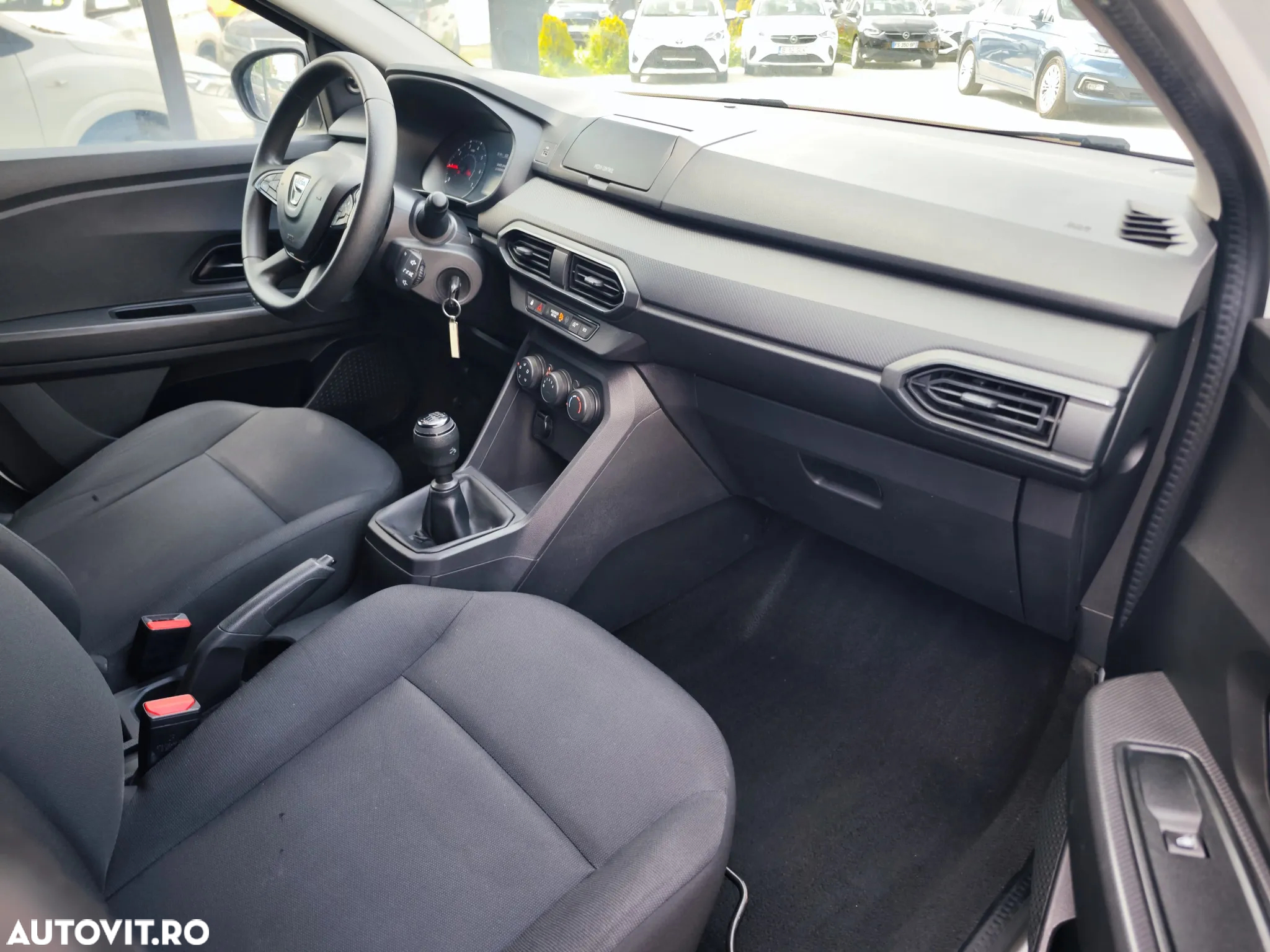 Dacia Logan - 11