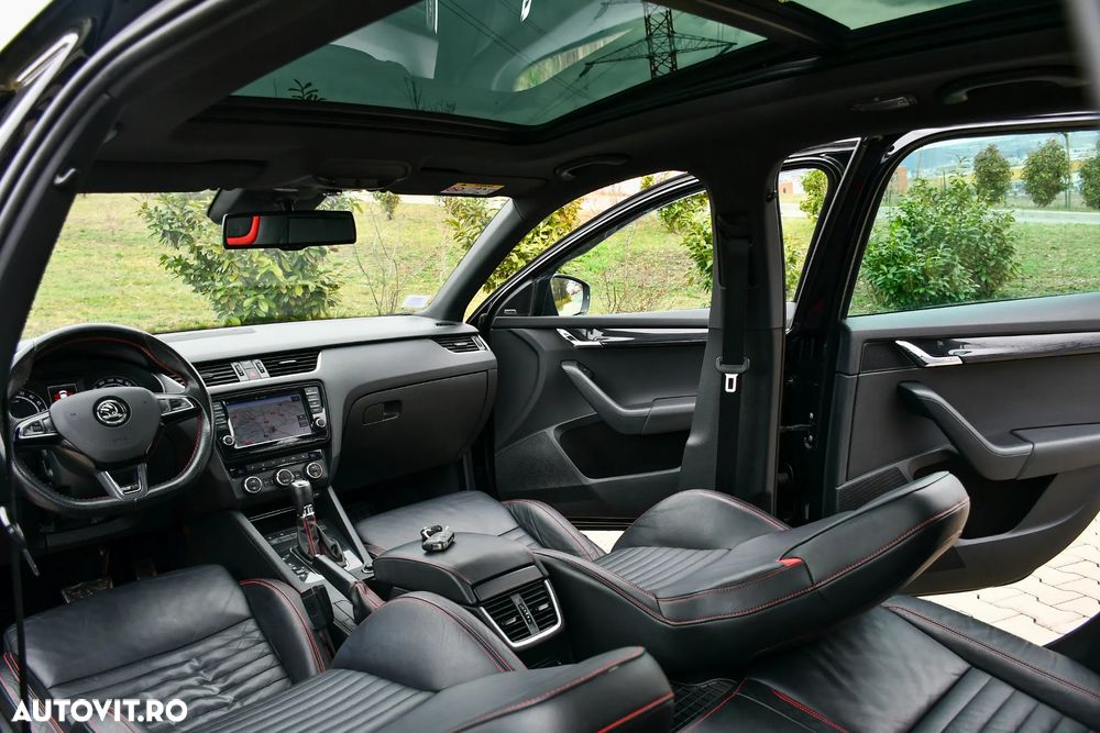 Skoda Octavia 2.0 TDI (Green tec) DSG RS - 27