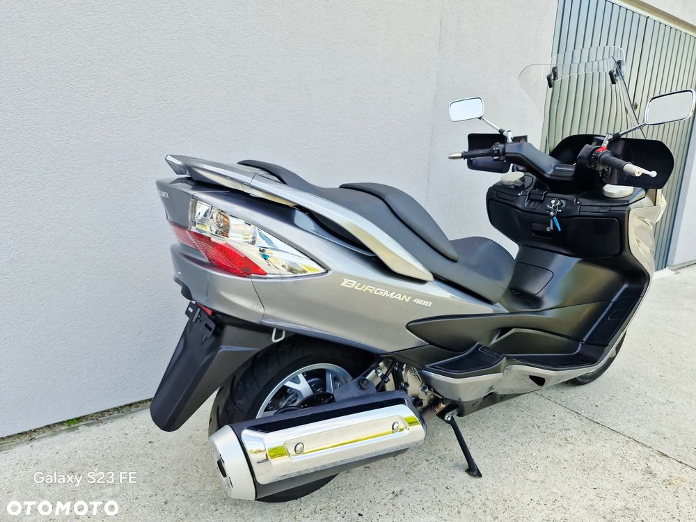 Suzuki Burgman - 35