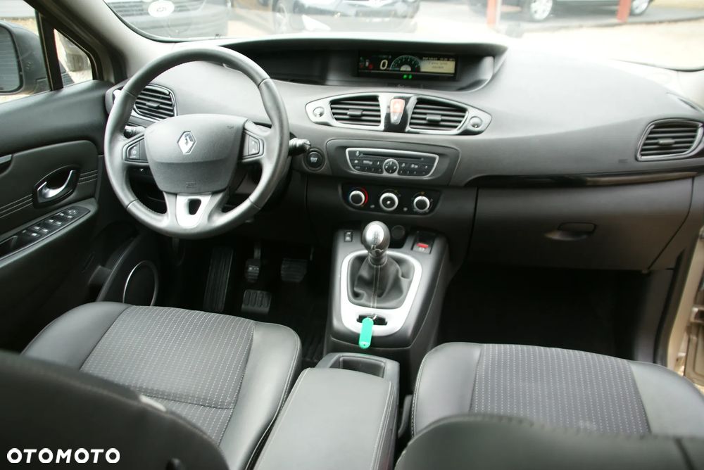Renault Scenic 1.6 16V Authentique - 15