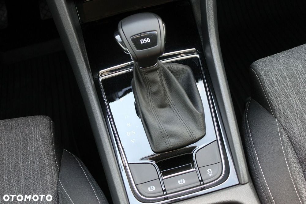 Skoda Karoq 1.5 TSI ACT Ambition DSG - 17