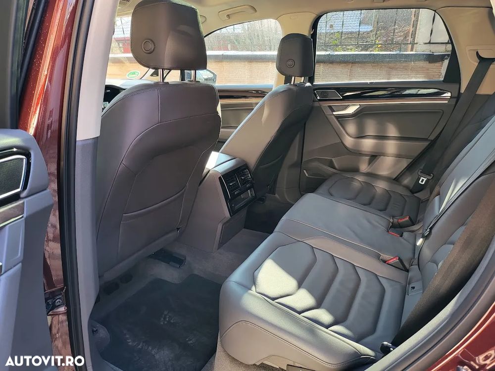 Volkswagen Touareg 3.0 V6 TDI 4Motion DPF Automatik Atmosphere - 16