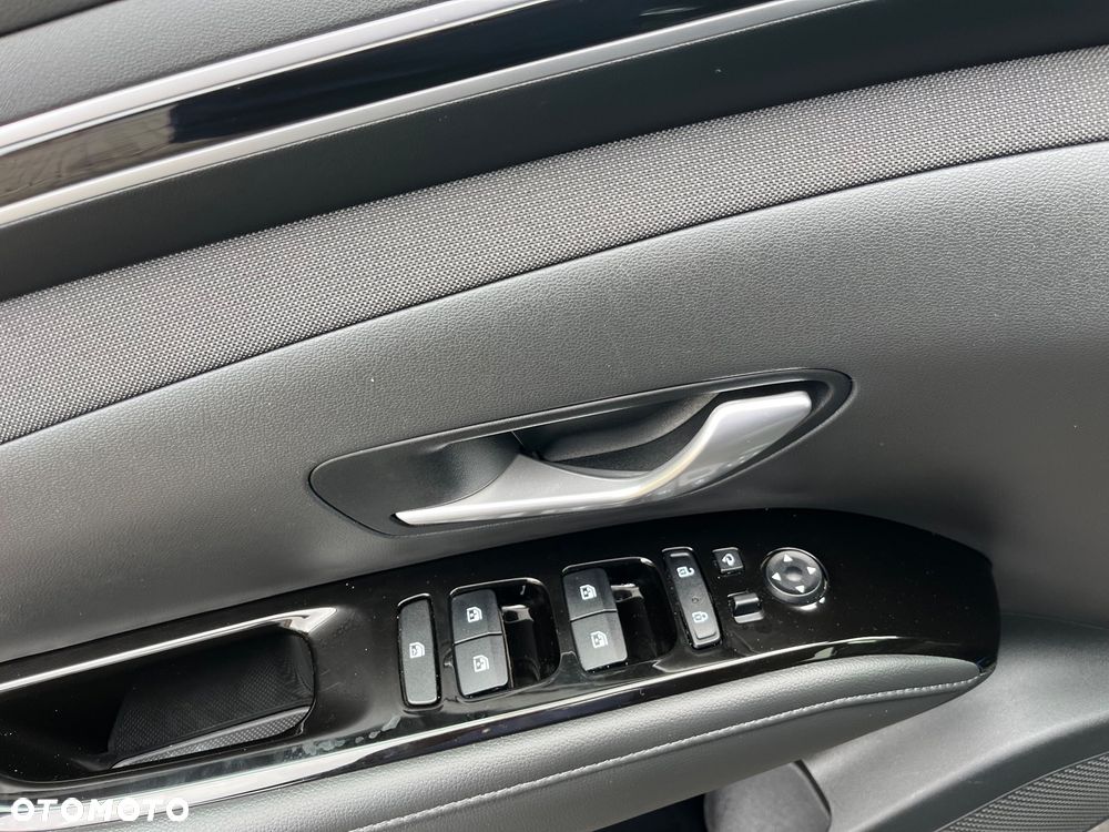 Hyundai Tucson 1.6 T-GDi Comfort 2WD - 25