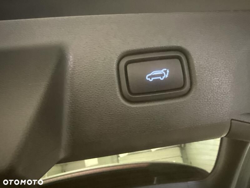 Hyundai Tucson 1.6 T-GDi HEV Executive 2WD - 25