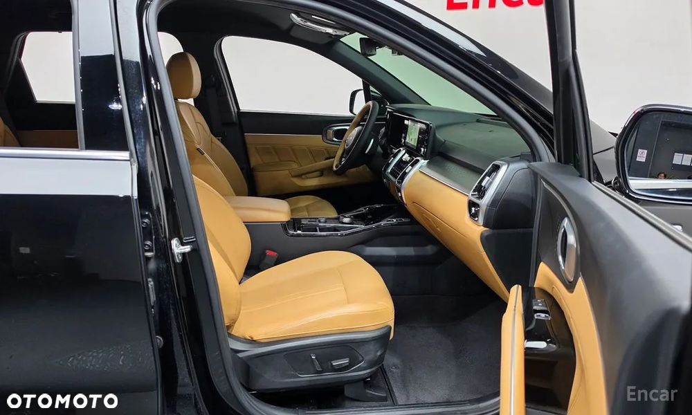 Kia Sorento - 9