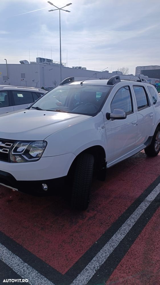 Dacia Duster 1.2 TCe 4x2 Laureate - 2