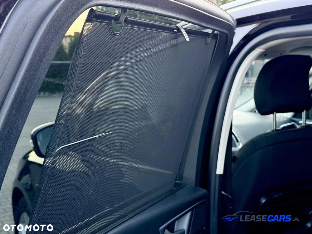 Ford S-Max 2.0 EcoBlue Titanium - 24