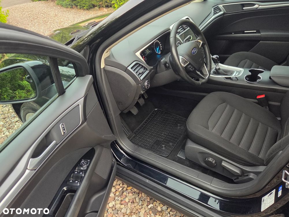 Ford Mondeo 2.0 TDCi STart-Stopp Titanium - 12