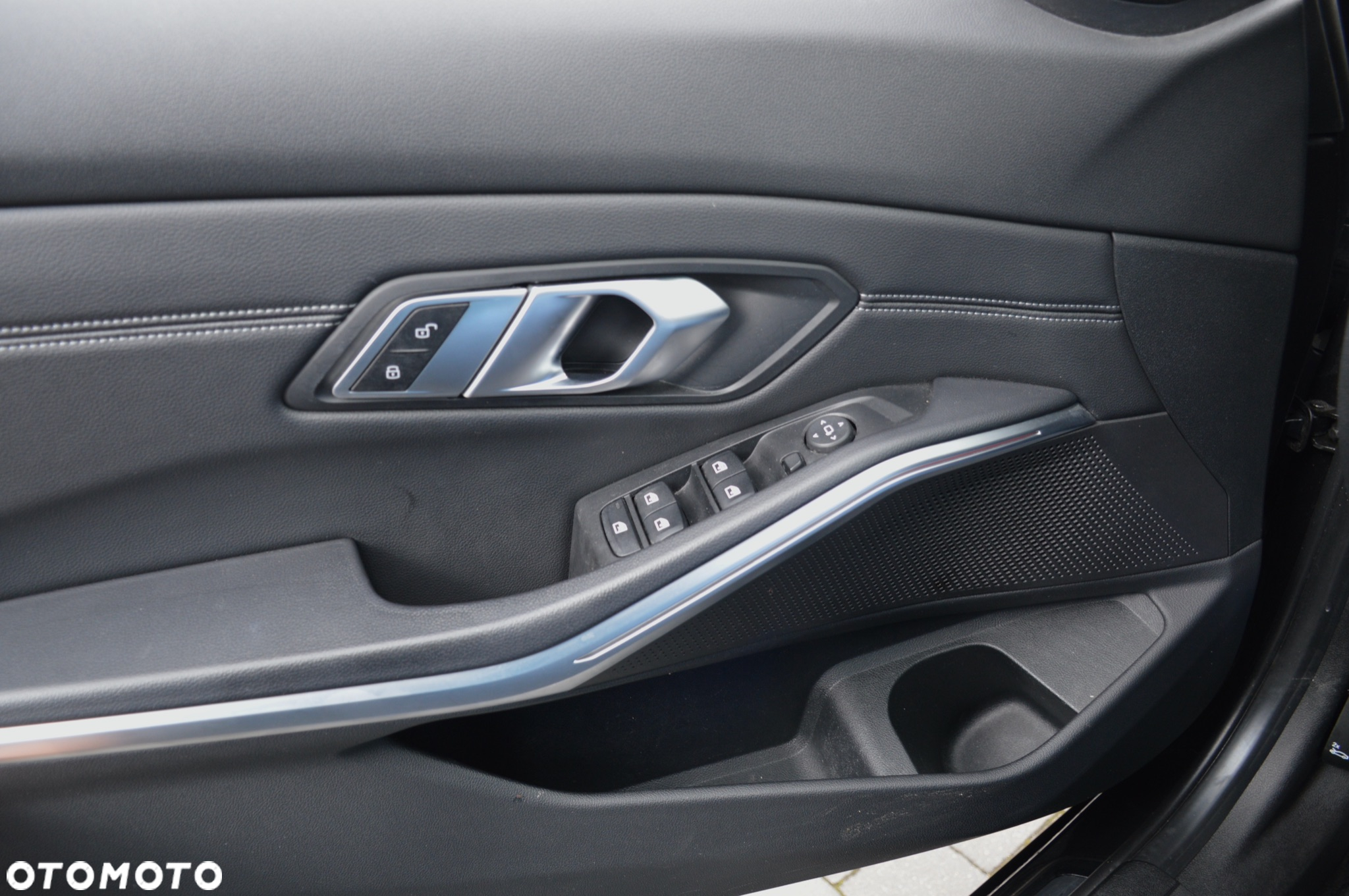 BMW Seria 3 320d Sport Line Shadow - 31