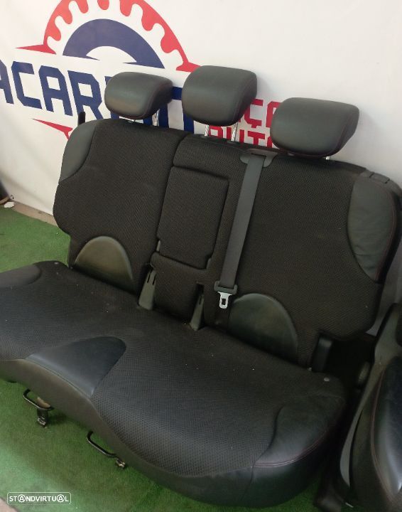 Bancos Frontais e Traseiros Nissan Note 2007 - 7