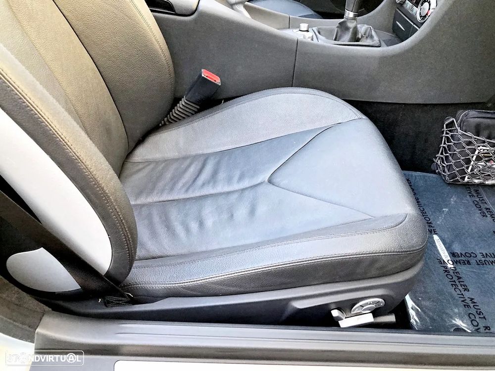 Mercedes-Benz SLK 350 Standard - 23