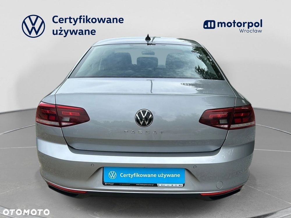 Volkswagen Passat 2.0 TSI Business DSG - 14