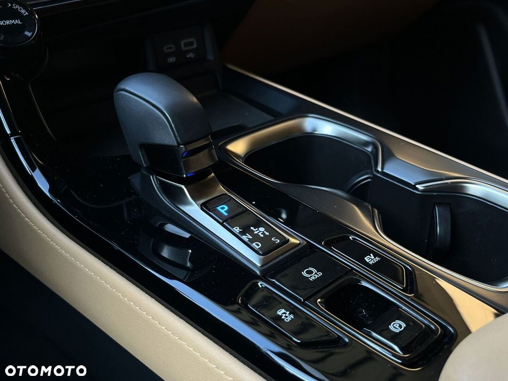 Lexus NX 350h Prestige 2WD - 28