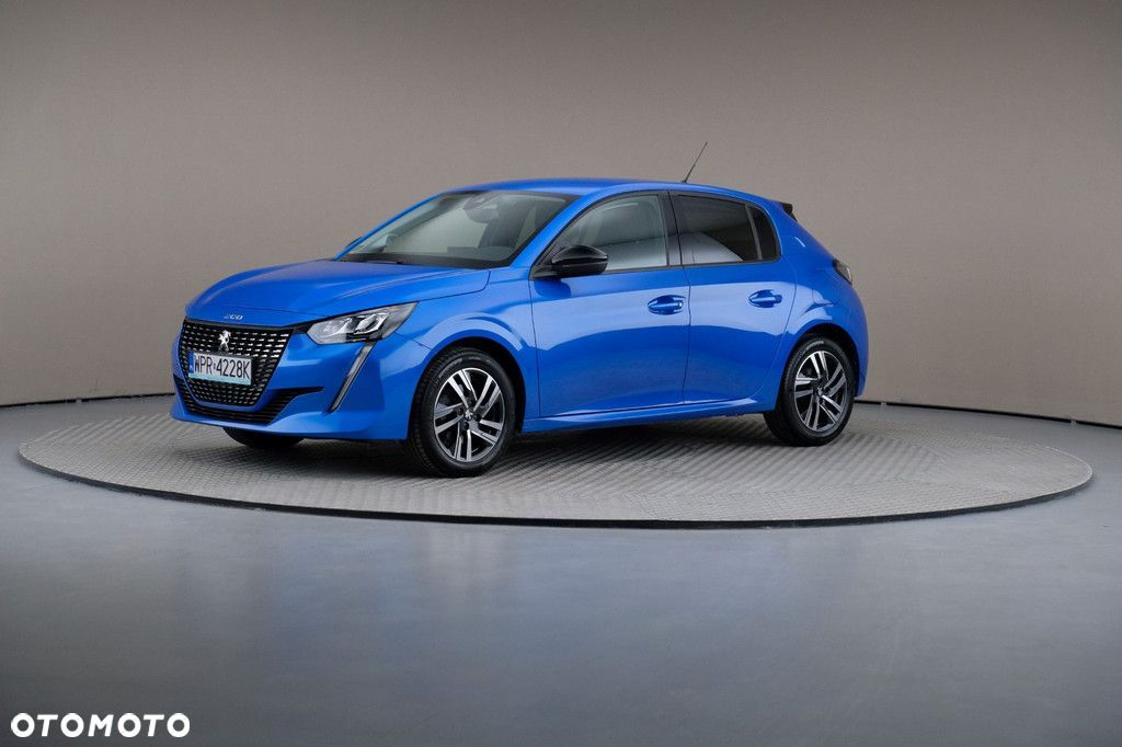 Peugeot 208 - 1