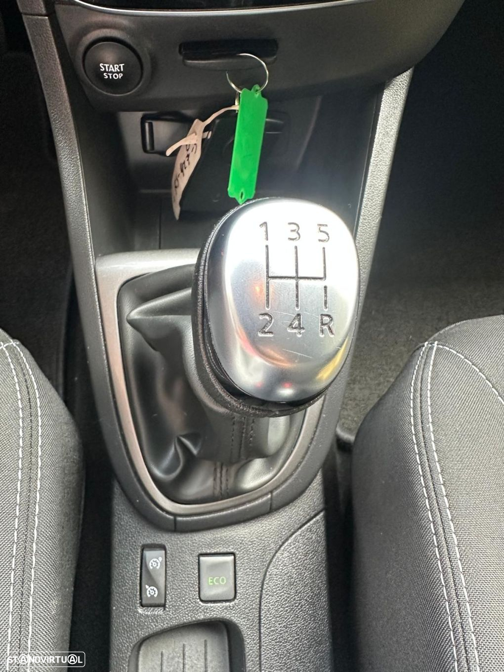 Renault Clio 0.9 TCe Limited - 15