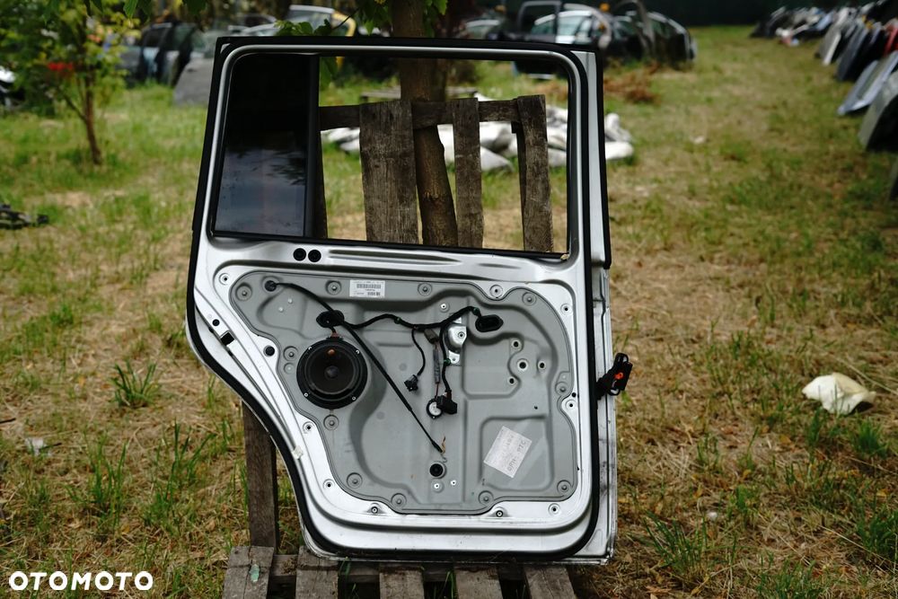 Drzwi tył tylne lewe VW Touran I LA7W - 8