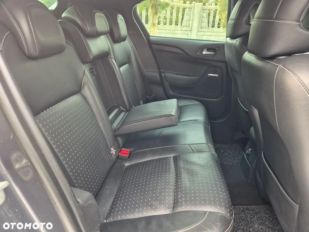 Citroën DS4 1.2 PureTech Chic S&S - 17