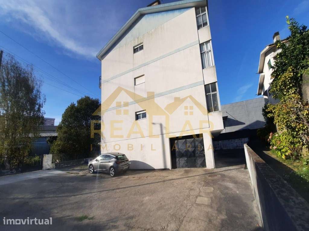 Apartamento T3 com três frentes e lugar de garagem Rio Tinto - Grande imagem: 5/29