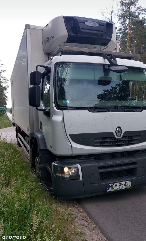 Renault Premium - 1