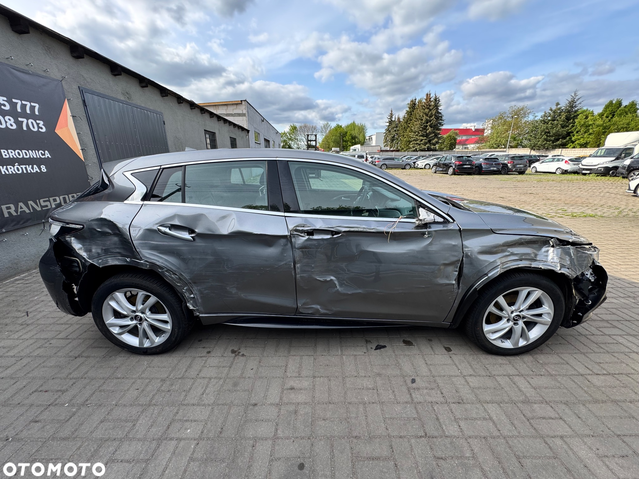 Infiniti Q30 1.5d - 6