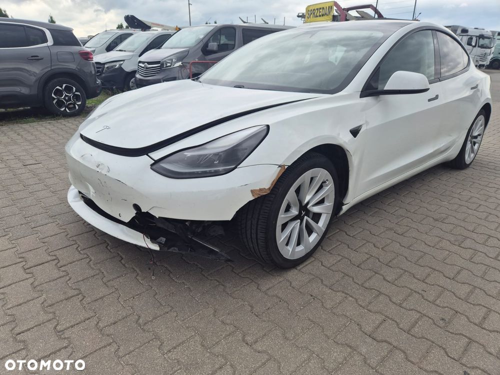 Tesla Model 3 RWD Hinterradantrieb - 2
