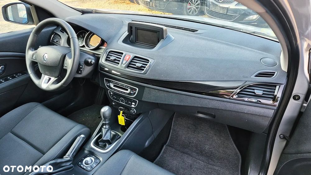 Renault Megane 1.6 16V 110 Paris Business - 37