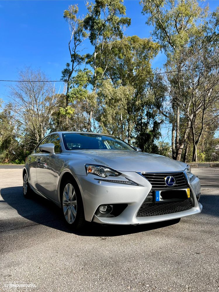 Lexus IS 300H Executive+ - 15