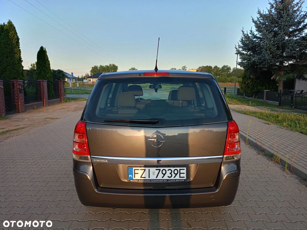 Opel Zafira - 6