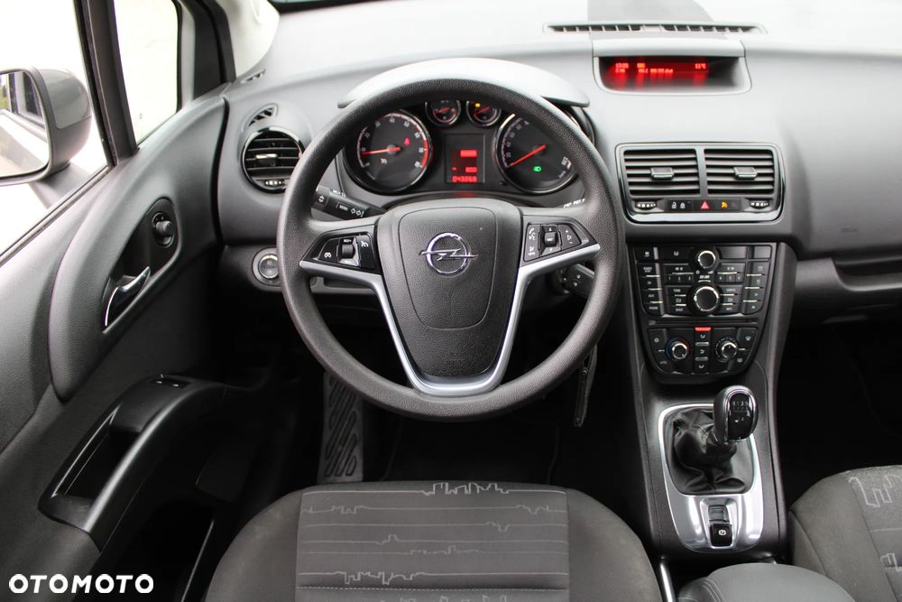Opel Meriva - 17