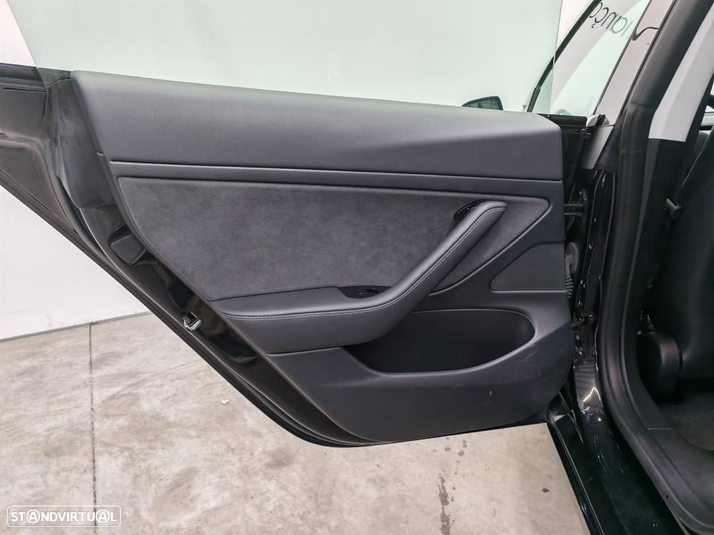 Tesla Model 3 Standard Range Plus RWD - 14