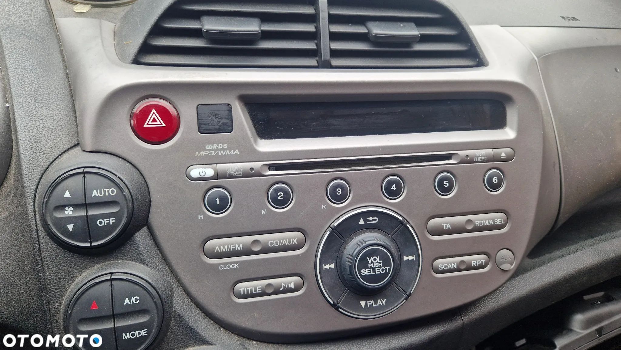 HONDA JAZZ III 08-15 RADIO CD - 1
