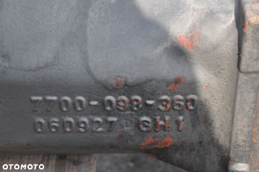POCHWA ZWOLNICA OBUDOWA RENAULT CERES CELTIS AXOS 7700098360/ 7700098361 - 5