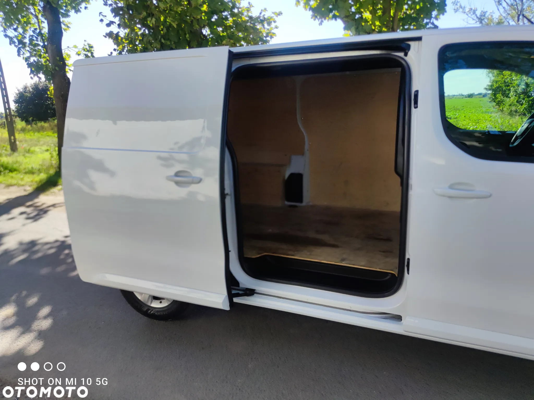 Opel Vivaro - 17