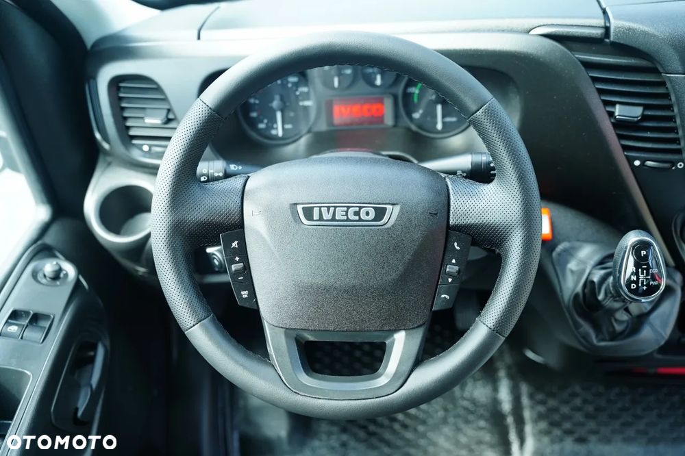 Iveco / DAILY / LINE /SPROWADZONY / KLIMA / - 21