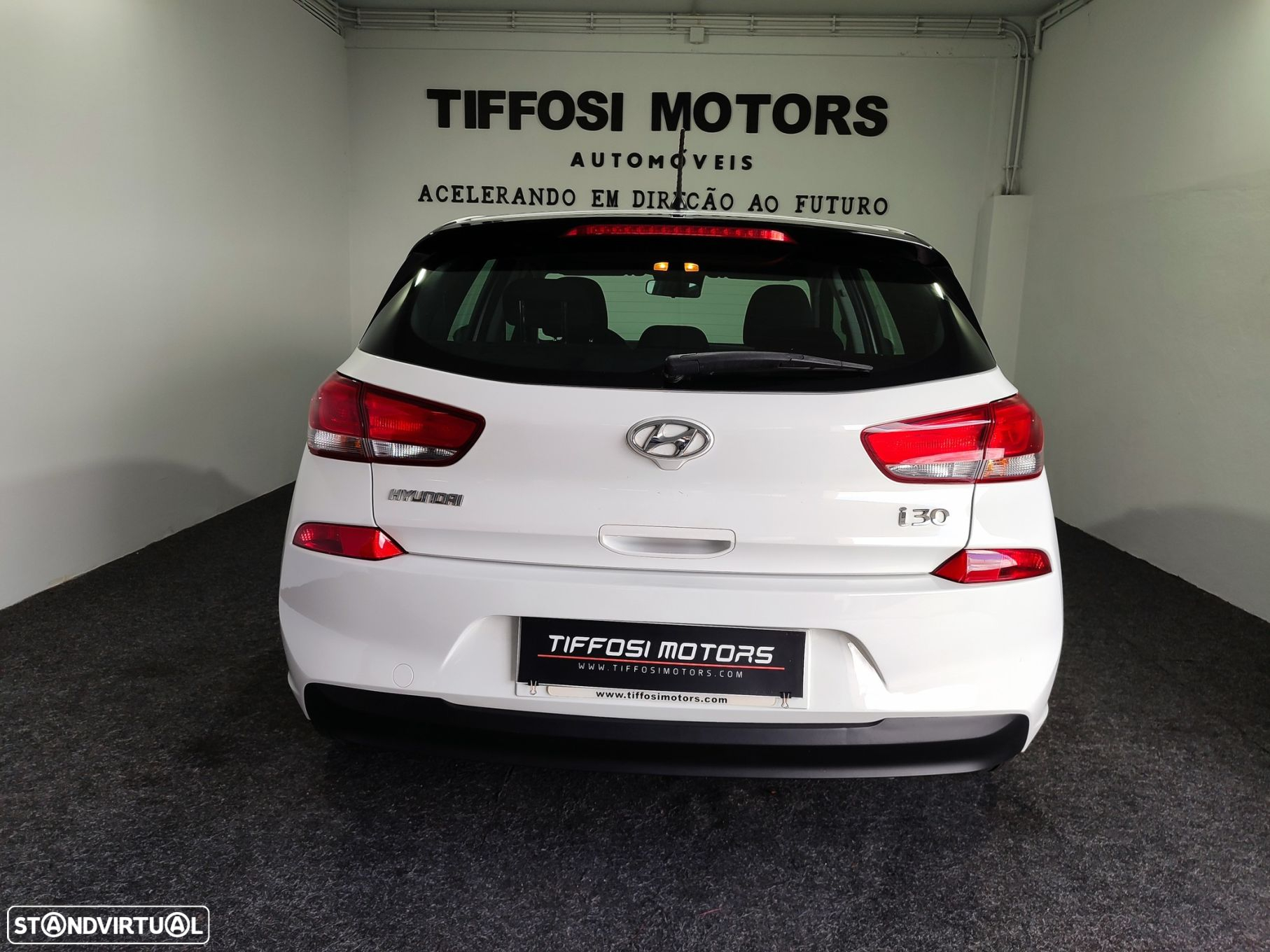 Hyundai i30 1.6 CRDI Blue Comfort - 8
