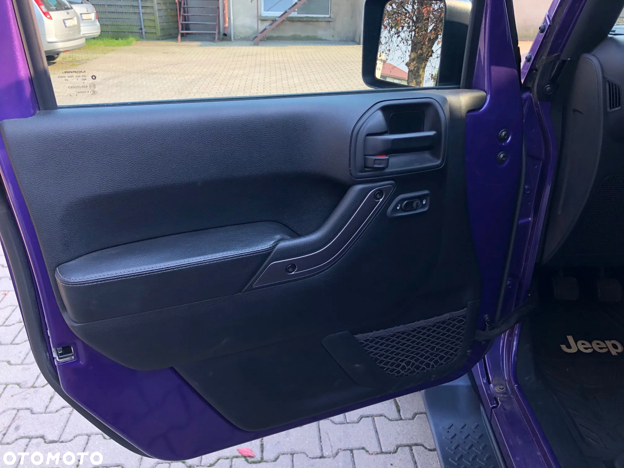Jeep Wrangler - 25