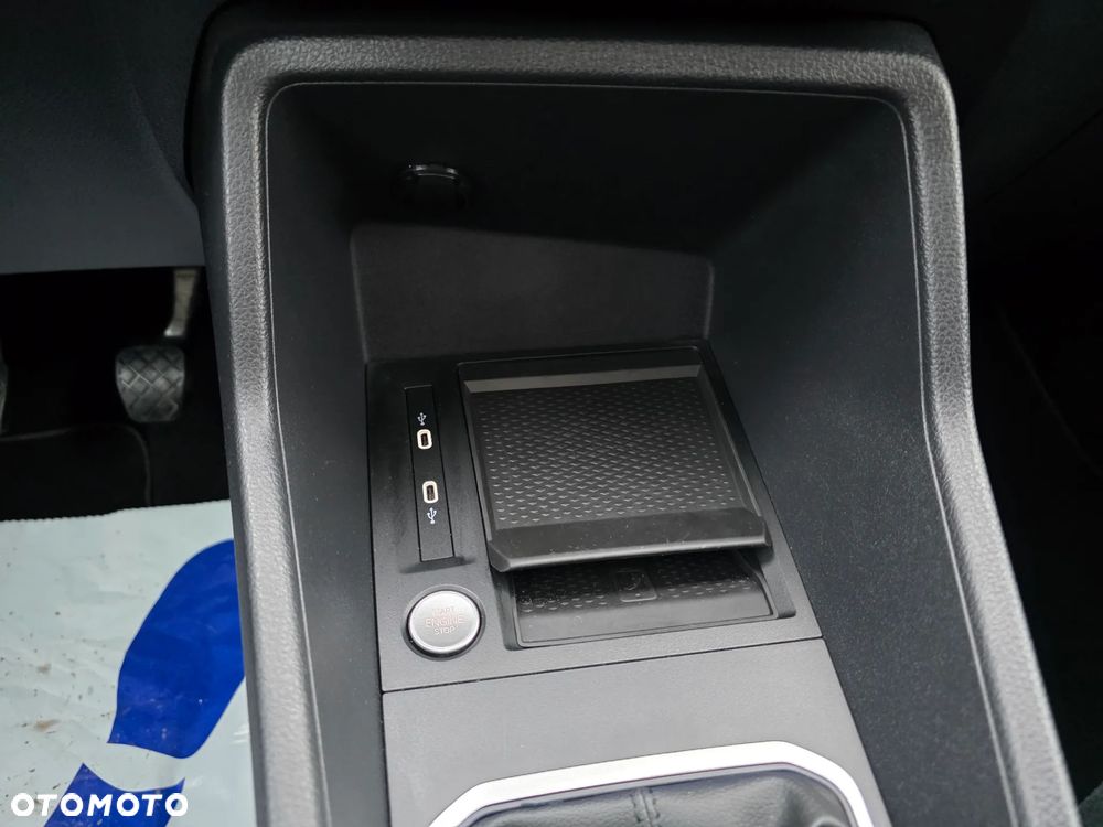 Ford Tourneo Connect 2.0 EcoBlue Active - 18