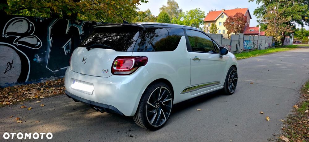 DS Automobiles DS 3 - 3