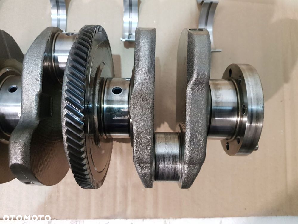 wał korbowy peugeot 4007 citroen c5 ii 2.2 hdi 10dz18 - 11
