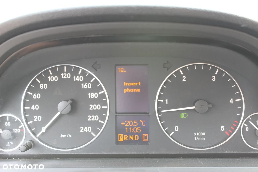 Mercedes-Benz Klasa A 180 CDI Autotronic Avantgarde Grand Edition - 19