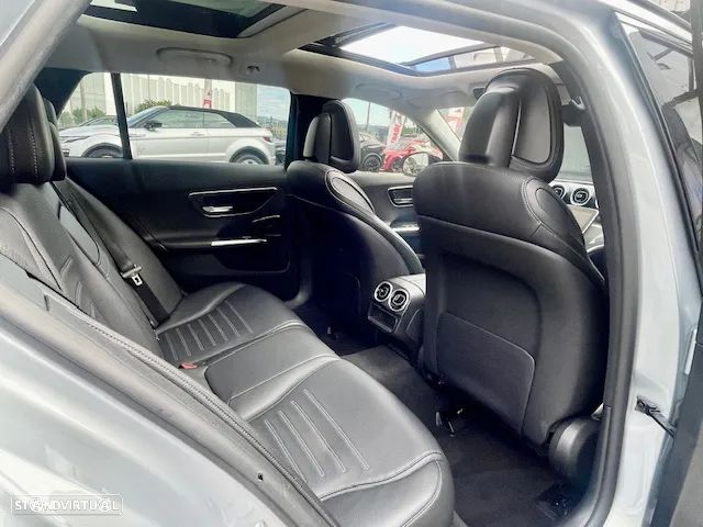 Mercedes-Benz C 300 d AMG Line - 33